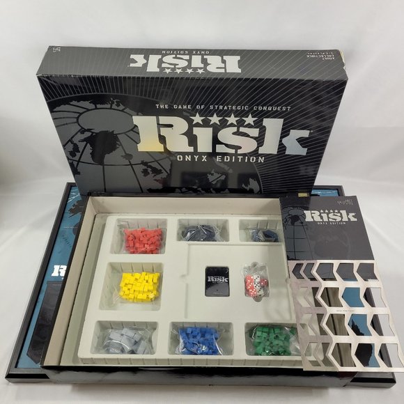 Risk Onyx Edition Adult Collectible 2009 Board Game by Hasbro - Picture 1 of 1